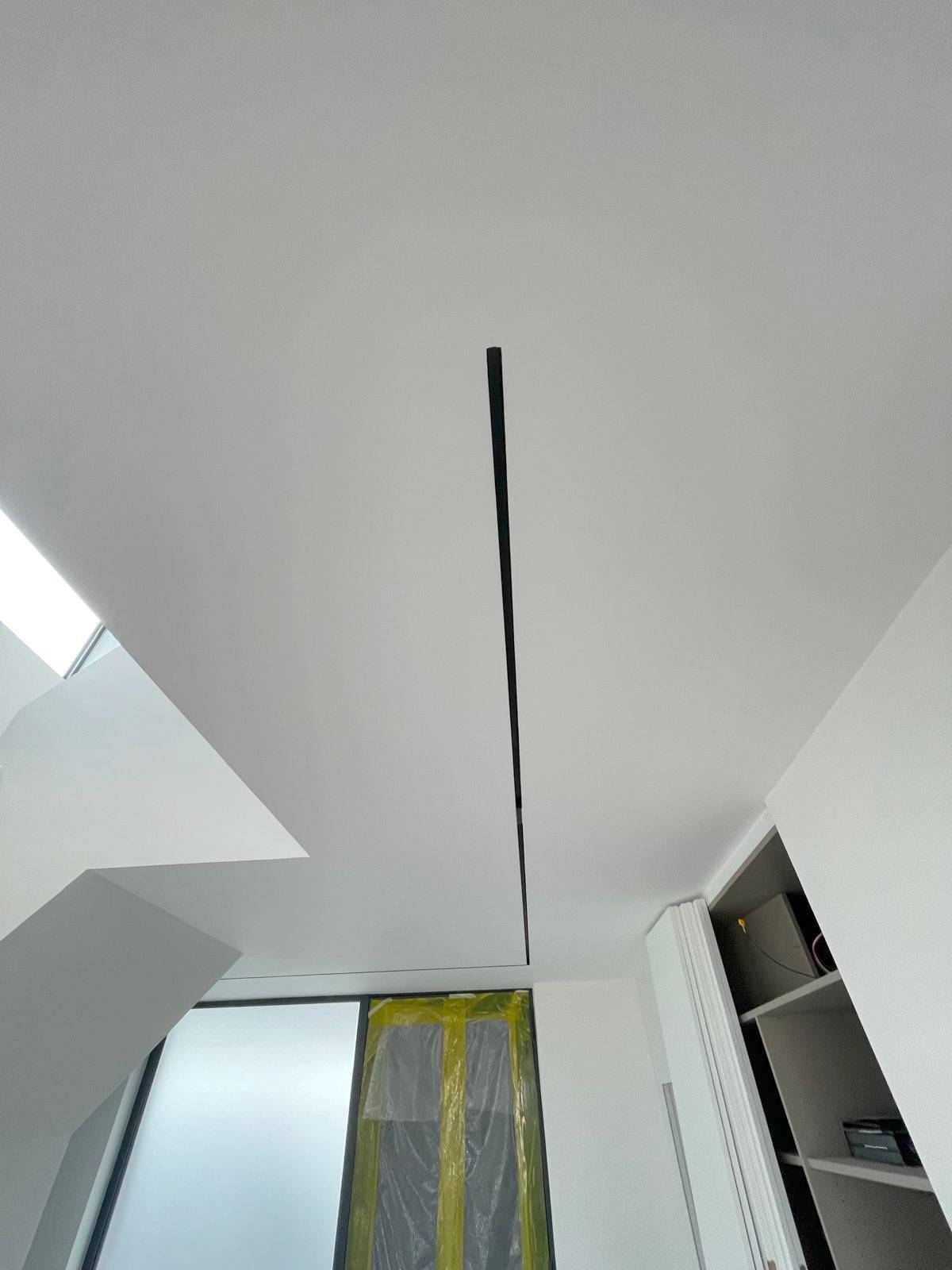 Lumière indirecte design dans les faux plafonds à Strasbourg et alentours