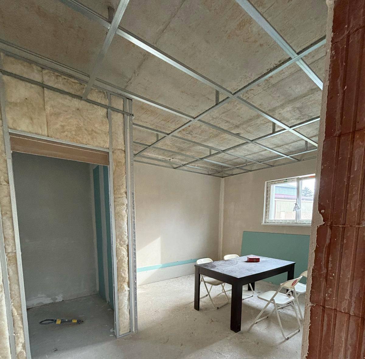 Faux plafond plâtrier